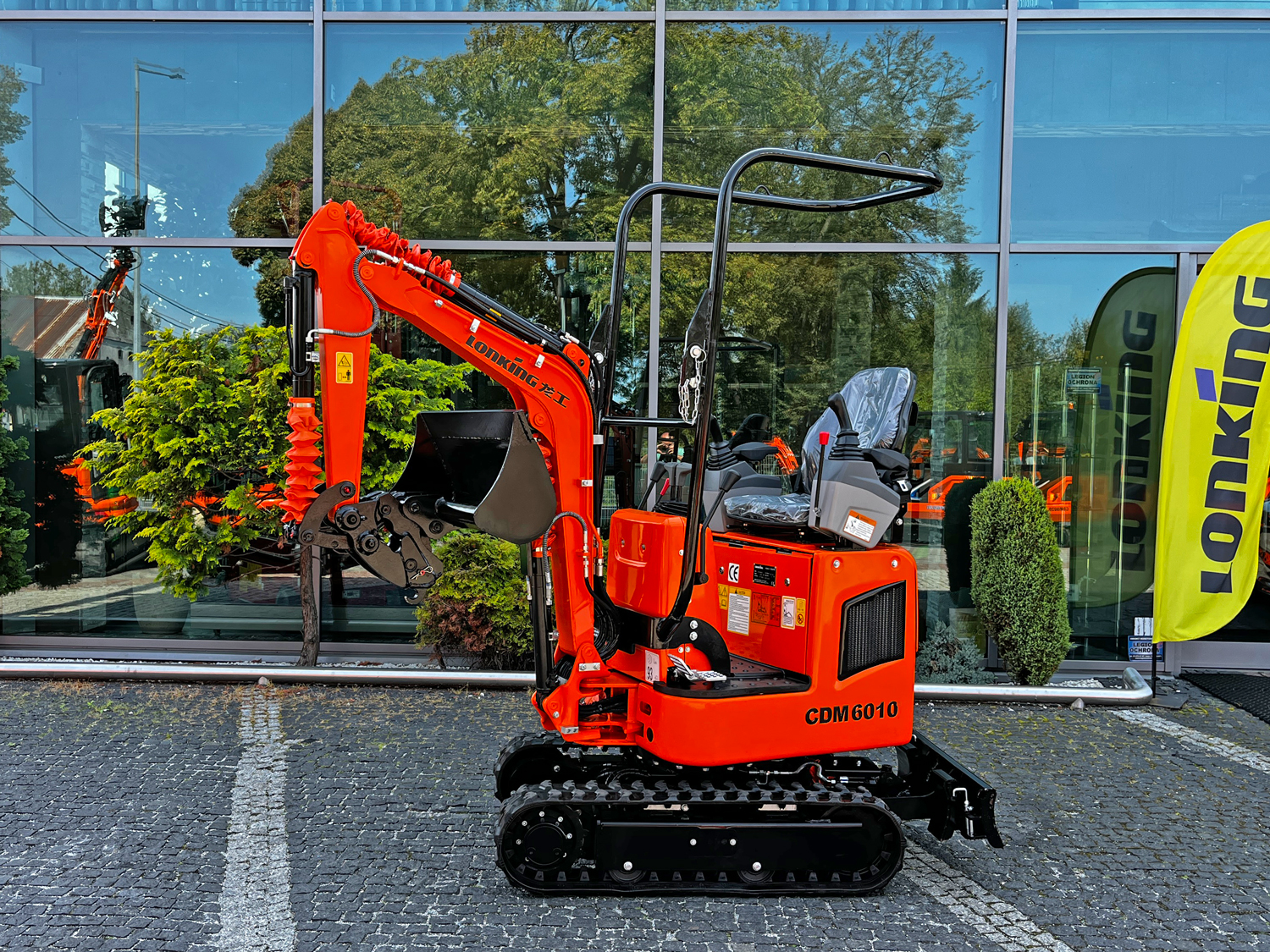 Lonking CDM6010